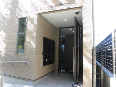 【エントランス】 | メゾンアイカワ | 外観にマッチしたエントランスです