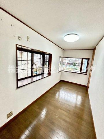内本町3丁目一戸建の洋室