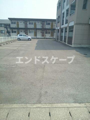 グロウステイト　Ｅの駐車場|高崎、前橋のお部屋探しはエンドスケープまで！お客様の理想お聞かせ下さい♪