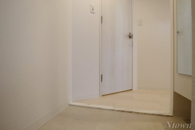 【玄関】 | エスリード新栄テセラ | シンプルで使いやすい玄関です