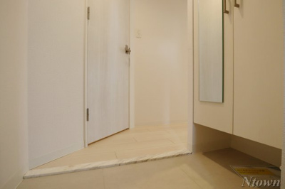 【玄関】 | エスリード新栄テセラ | 玄関です