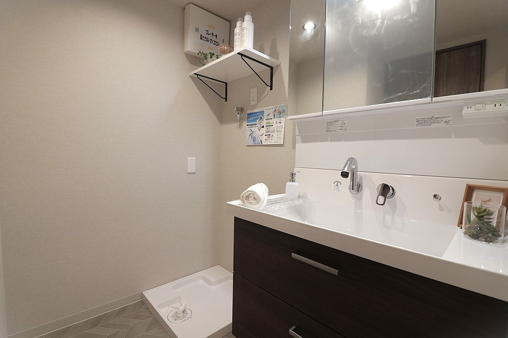 パレス東灘の独立洗面台