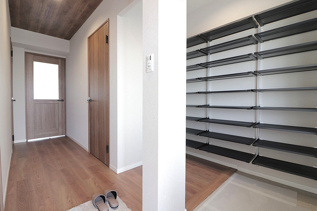 パレス東灘の玄関