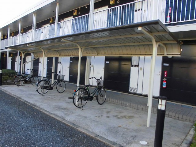 レオパレスリベェールＳＯＧＡのその他|駐輪場