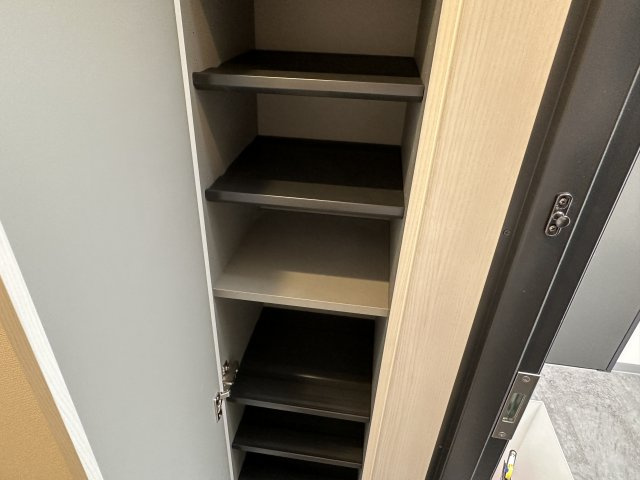 ユアメゾン笹塚の玄関