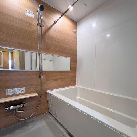 【浴室】 | ヒューマインド南福岡かえで通り | 雨の日でも洗濯に困らない浴室乾燥機、いつでも暖かいお風呂に入れる追い焚き機能付きのバスルーム