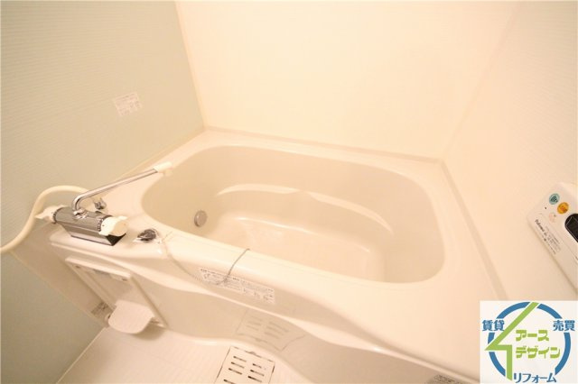 ソレイユ土山Ⅰの浴室|※類似部屋