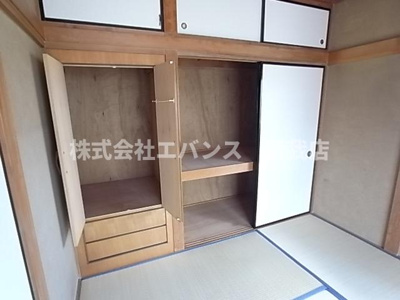 【収納】 | タマナ仁戸名戸建貸家 | 小物を収納するのに便利です