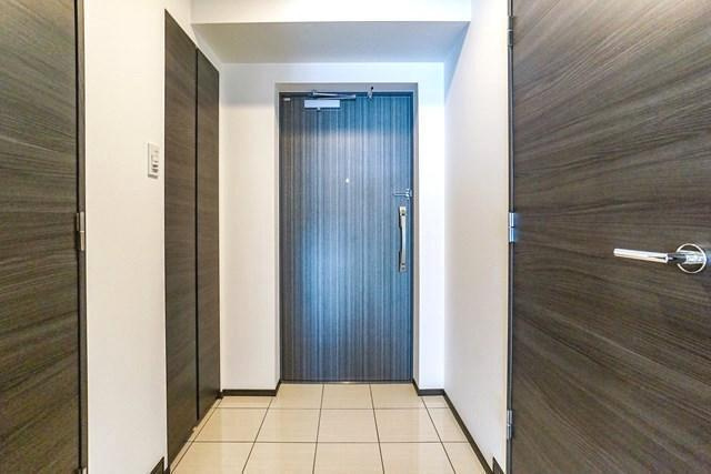 ジェノヴィア本所吾妻橋Ⅱスカイガーデンの玄関|居室、リビング 