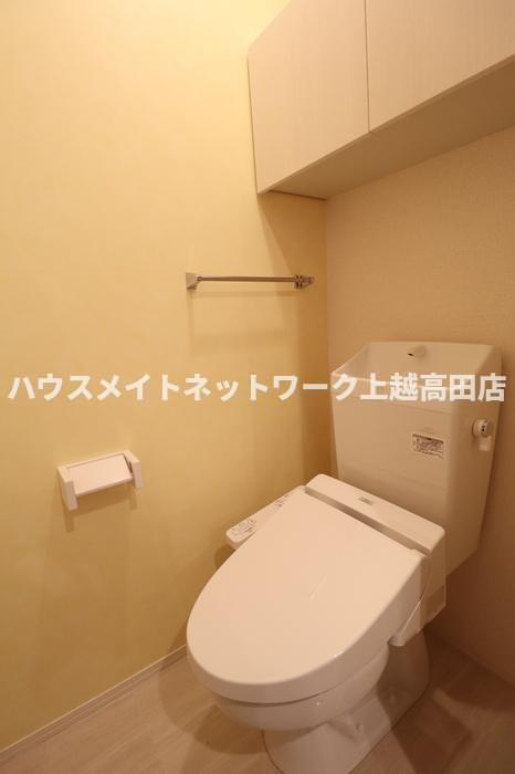 ライフコート上越のトイレ|温水洗浄暖房便座