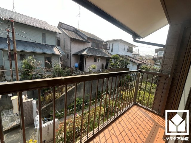 八幡市男山指月のバルコニー