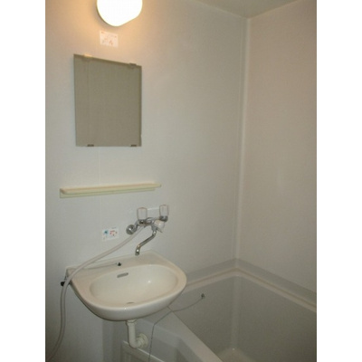 【浴室】 | ドウェル・フロイデ