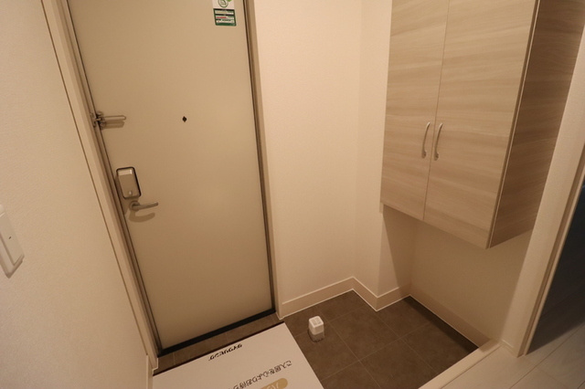 D-ROOM台新田町の玄関|玄関