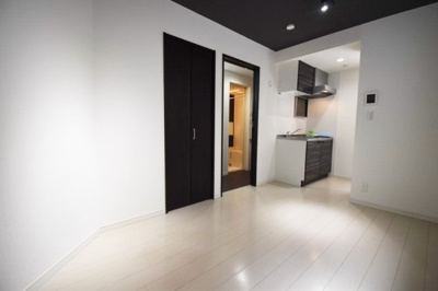 【居間・リビング】ＳｏｕｔｈＬａｇｏｏｎ庚台Bサウスラグーンカノエダイ