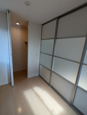 グレイスコートの洋室