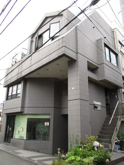 ノーブルヒルズの外観