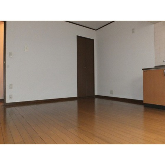 カーサ・インペリアルの居間・リビング|１階リビング