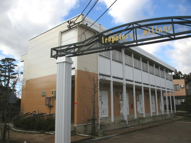 レオパレス大希の外観