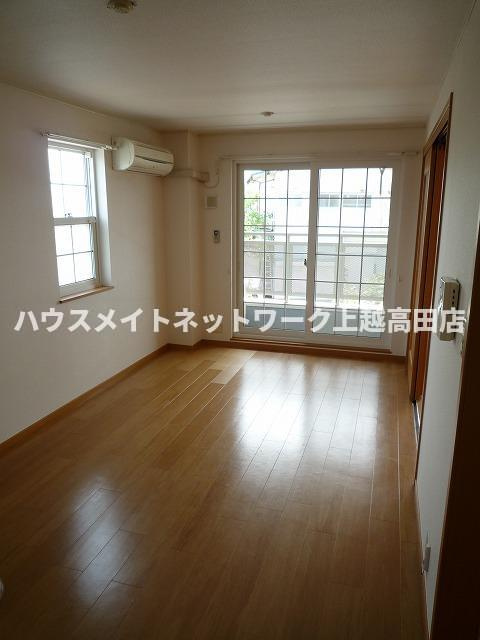 ハーモニー　Ⅵの居間・リビング|ＬＤＫ