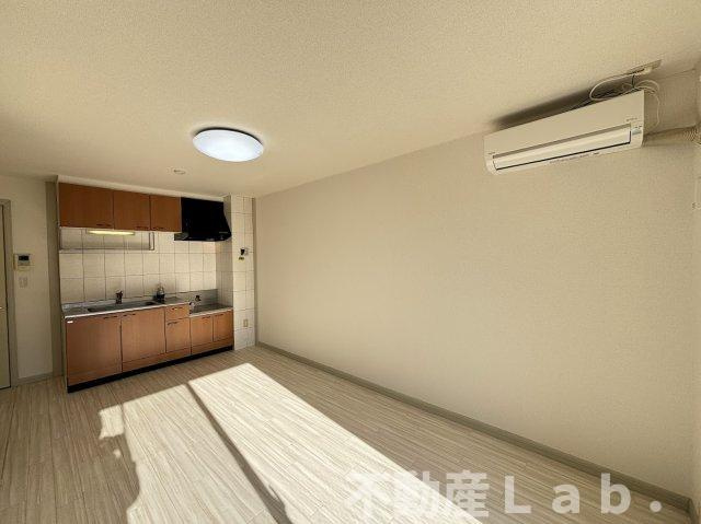 サザンクロスⅡの居間・リビング