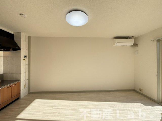 サザンクロスⅡの居間・リビング