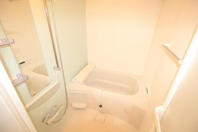 メゾン・ボヌール　大泉学園の浴室|バス