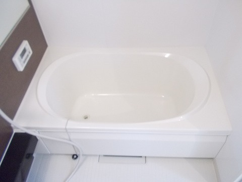 セレーナＢの浴室