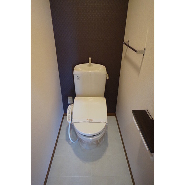 Granfortのトイレ|温水洗浄暖房便座