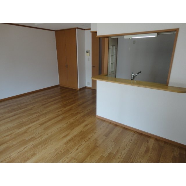 ロイヤル・ツインズの設備|浴室乾燥機