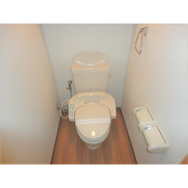 ロイヤル・ツインズのトイレ|温水洗浄暖房便座