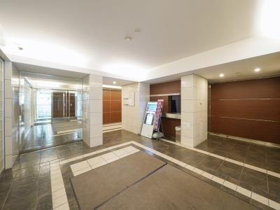 【エントランス】 | キャビンアリーナ赤坂