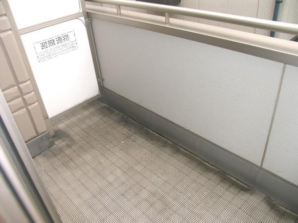 【バルコニー】 | スリーオーク | ※別部屋イメージ写真