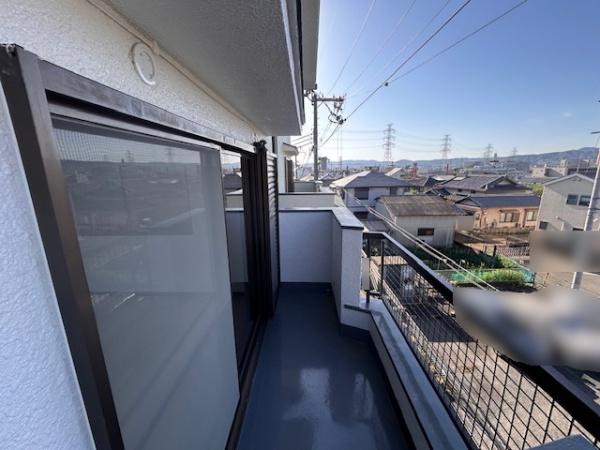 【バルコニー】