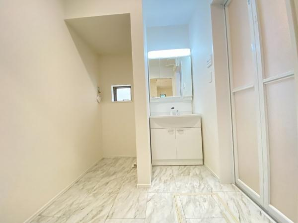 【独立洗面台】