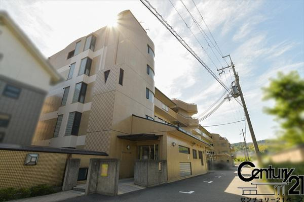 ローレルコート王寺のその他|■現地撮影写真■商業施設まで徒歩圏内！暮らしに便利な住環境です！