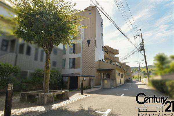 ローレルコート王寺のその他|■現地撮影写真■「王寺駅」より徒歩９分と便利な立地です！