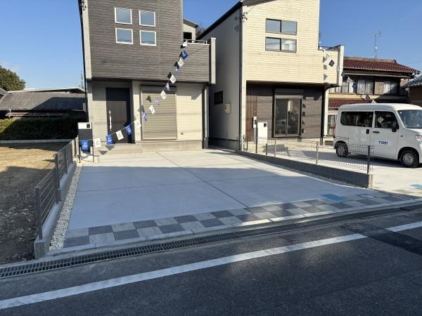 岡崎市美合町北屋敷　全3棟・2号棟の駐車場|２台駐車できます！
