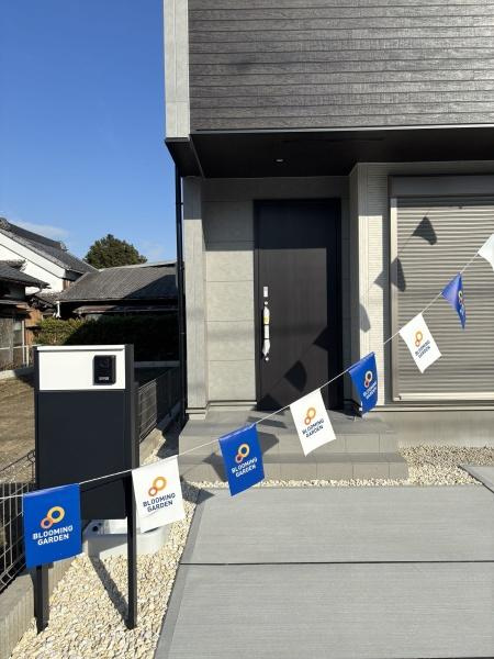 岡崎市美合町北屋敷　全3棟・2号棟の玄関|訪れる人を心地よく迎え入れます。