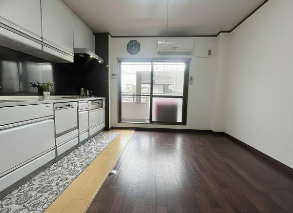 【居間・リビング】 | 大阪市旭区中宮2丁目　中古戸建