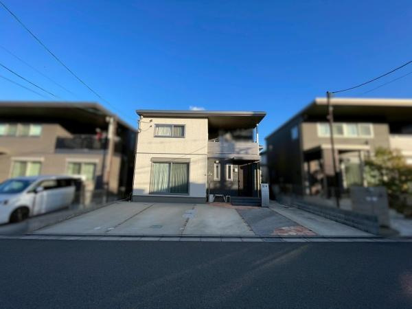 和歌山市栄谷　中古戸建の外観