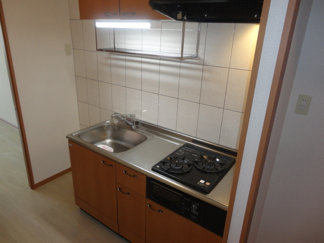クリスタルビュー1のキッチン