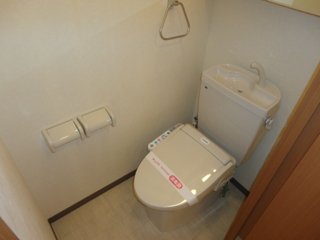 クリスタルビュー1のトイレ