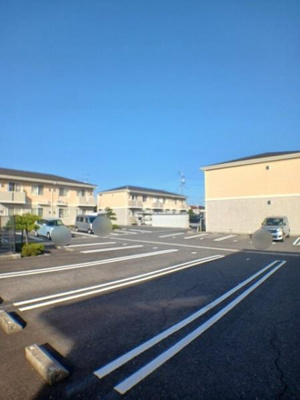 【バルコニー】 | ニュー・レジデンスＣ