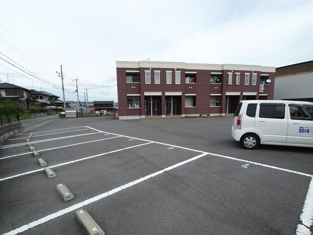 エンジェルの駐車場