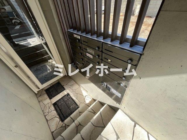 ディアマンテ糀谷のロビー