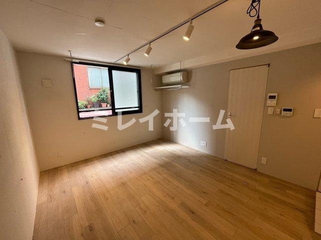 ディアマンテ糀谷の寝室