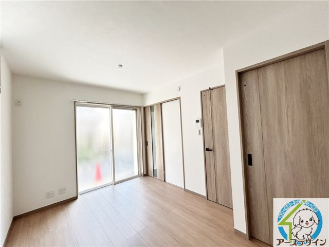 プレミアムソレイユ藤江駅前の居間・リビング