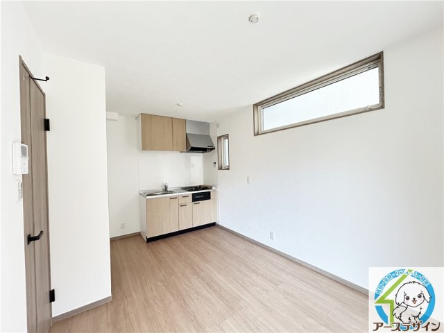 プレミアムソレイユ藤江駅前の居間・リビング