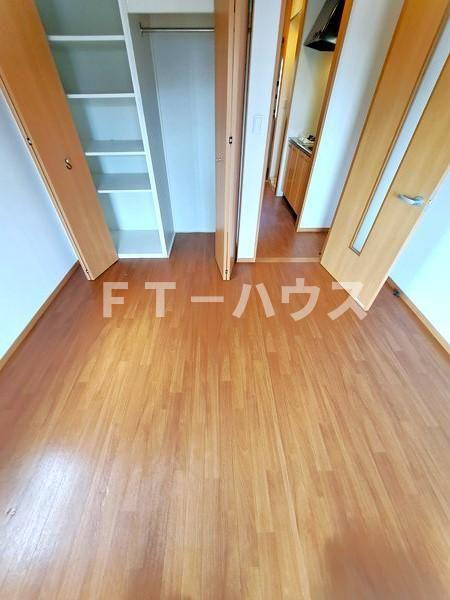 リバーシティ検見川の寝室