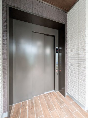 グランデアルベロ南八幡のその他共用部分|エレベーター付きのマンションです♪